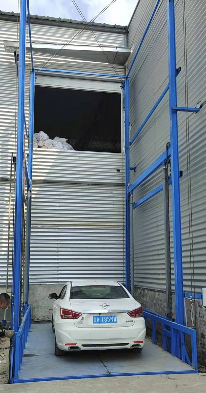 導(dǎo)軌式汽車升降機(jī)